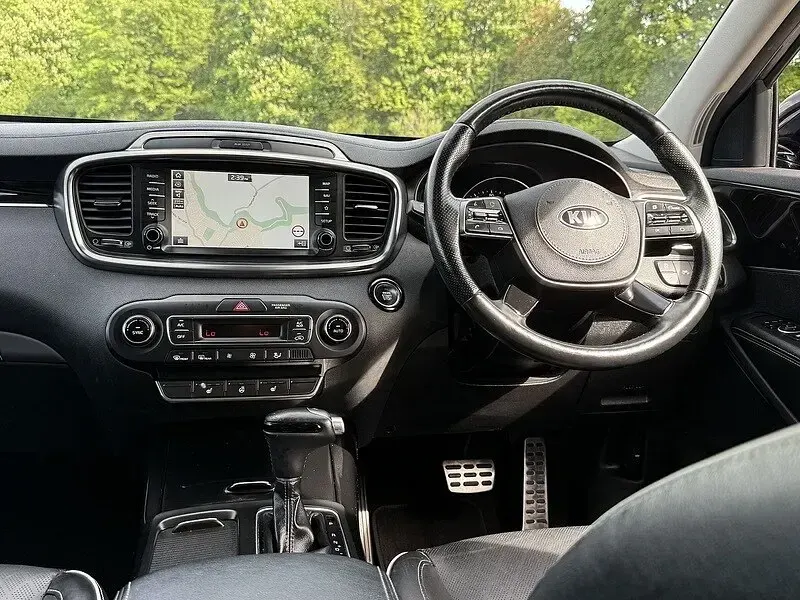 Used Kia Sorento GT-Line 200 HP (147 kW) 2018 Black SUV