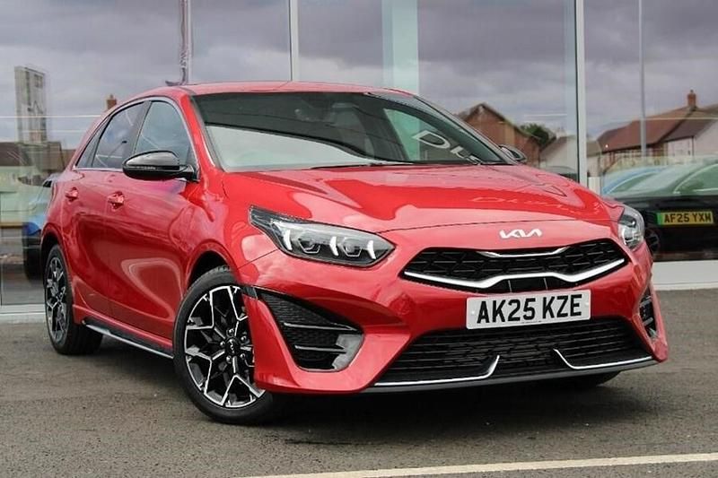 Used 2025 Kia Ceed 2 Hatchback | £20,151 (Fair price) - Image 1/1
