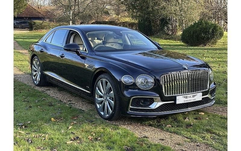 Used 2022 Bentley Flying Spur Sedan | £122,500 - Image 1/4