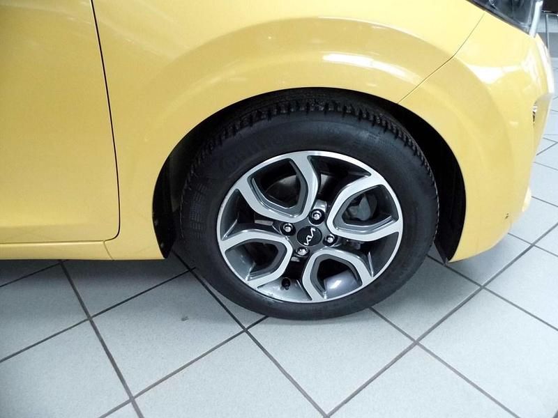 Used Kia Picanto 2022 Yellow Hatchback