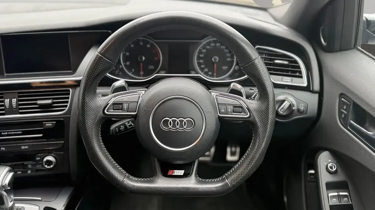 Used Audi A4 Black Edition 225 HP (165 kW) 2015 Black Estate