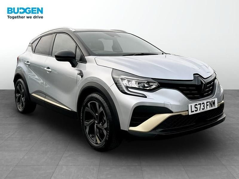 Used Renault Captur Engineered 143 HP (105 kW) 2023 Grey/black SUV