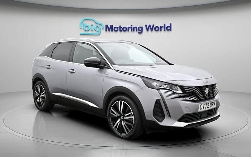 Used Peugeot 3008 Premium 300 HP (220 kW) 2022 Grey SUV