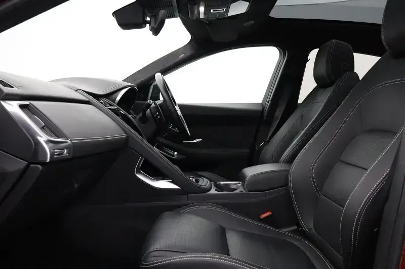 Used Jaguar E-Pace R-Dynamic 201 HP (147 kW) 2022 Red SUV