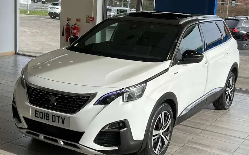 Used Peugeot 5008 GT-line 131 HP (96 kW) 2020 SUV