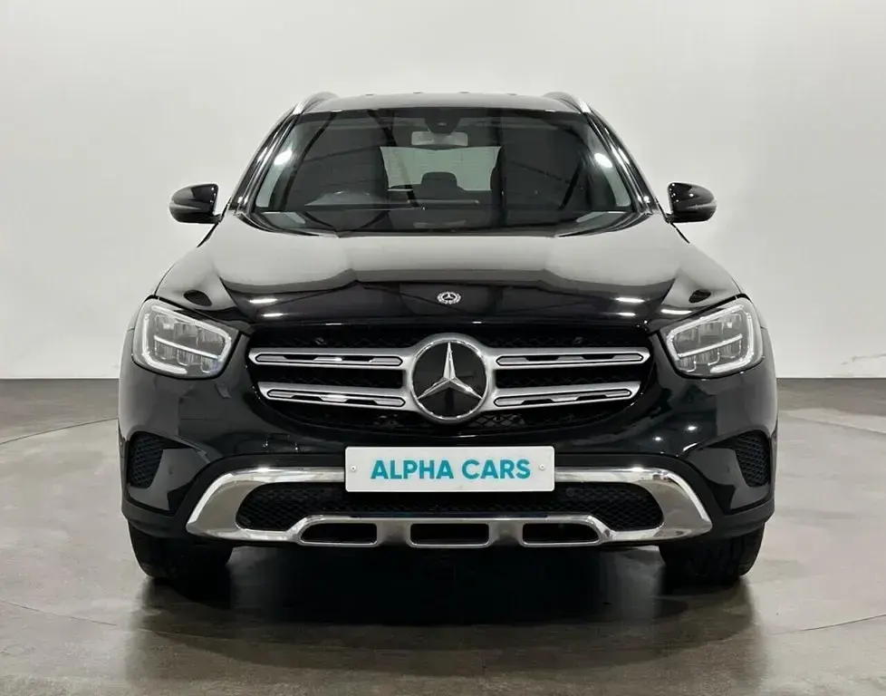 Second-hand Mercedes GLC220 194 CP (142 kW) 2019 Negru SUV
