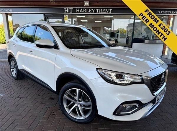 White Used 2022 MG HS Excite SUV | £12,995 (Fair price) - Image 1/1