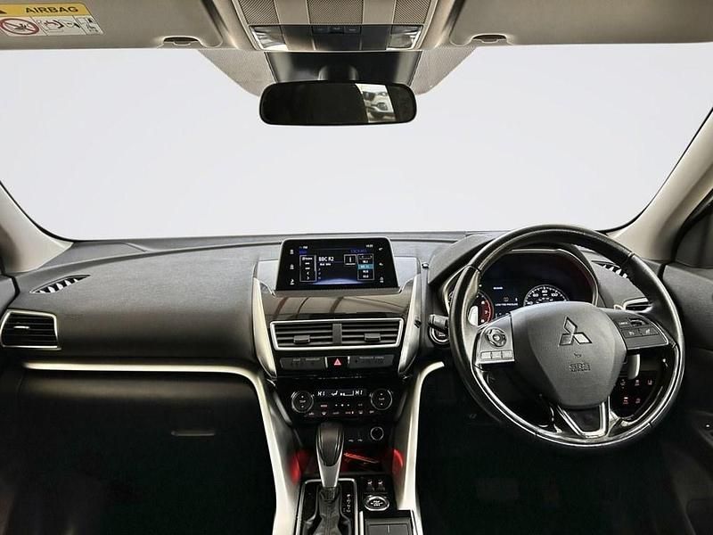 Used Mitsubishi Eclipse 2018 White Hatchback