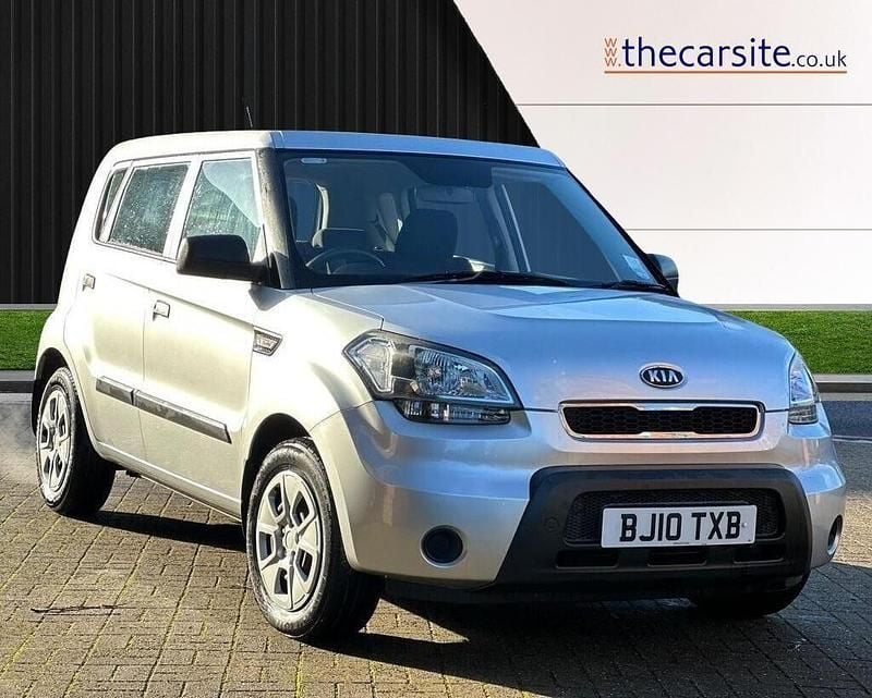 Silver Used 2010 Kia Soul SUV | £4,995 (A bit pricey) - Image 1/4