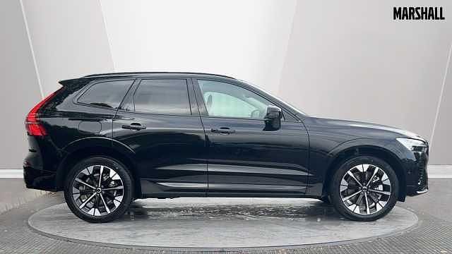 Used Volvo XC60 Ultra 455 HP (334 kW) 2025 Metallic  onyx black SUV