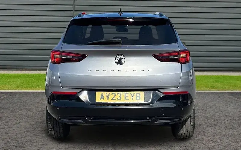 Used Vauxhall Grandland X 131 HP (96 kW) 2023 Grey SUV