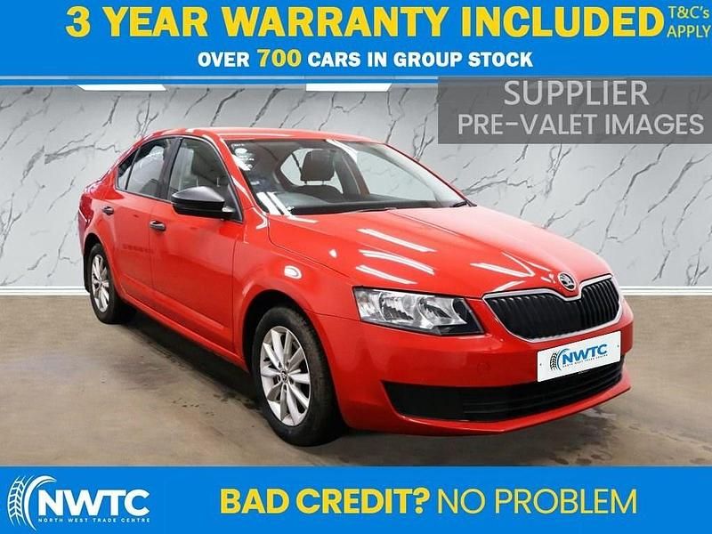 Used Skoda Octavia 115 HP (84 kW) 2016 Red Hatchback