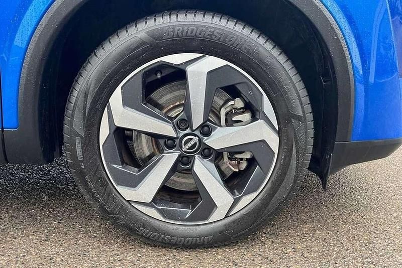 Used Nissan Qashqai N-Connecta 190 HP (139 kW) 2022 Blue SUV