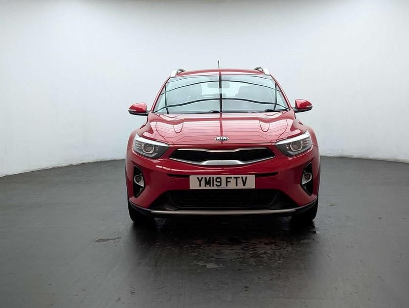 Used Kia Stonic 118 HP (86 kW) 2019 Red SUV