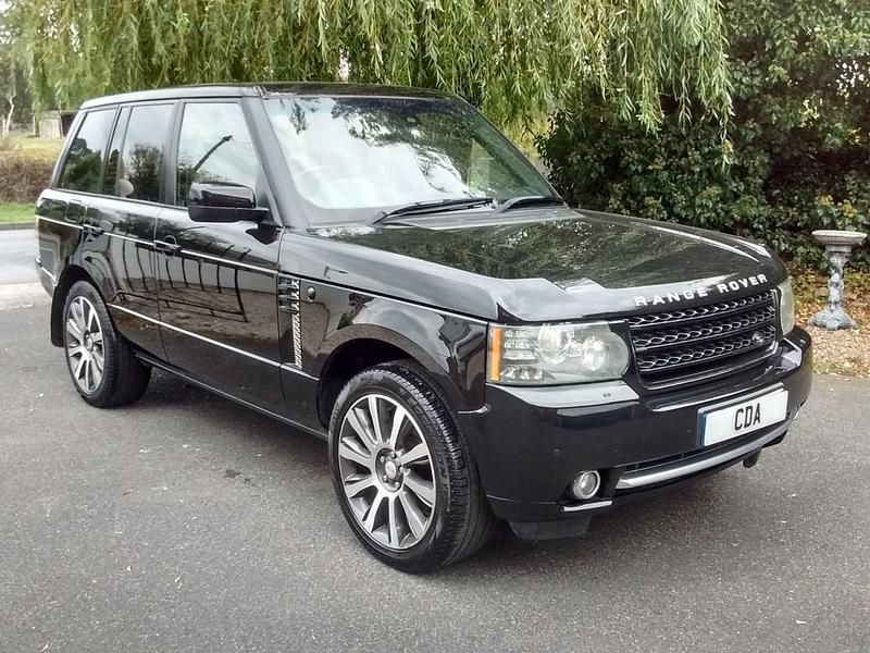 Black Used 2010 Land Rover Range Rover Vogue SE SUV | £8,990 (Expensive) - Image 1/4