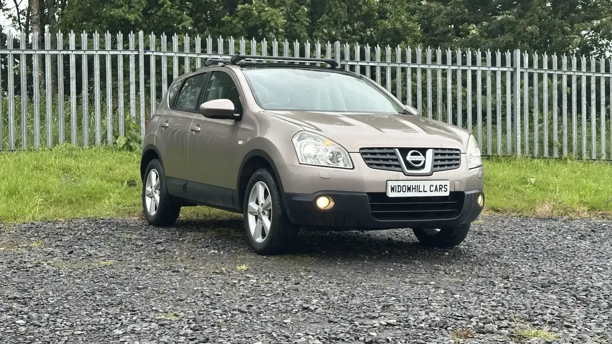 Used Nissan Qashqai Tekna 141 HP (103 kW) 2007 Beige SUV