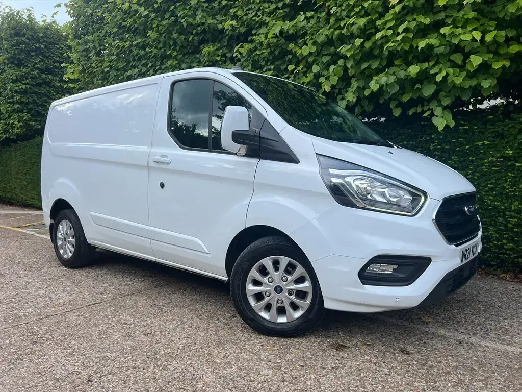 Used Ford Transit Custom Limited 128 HP (94 kW) 2021 White