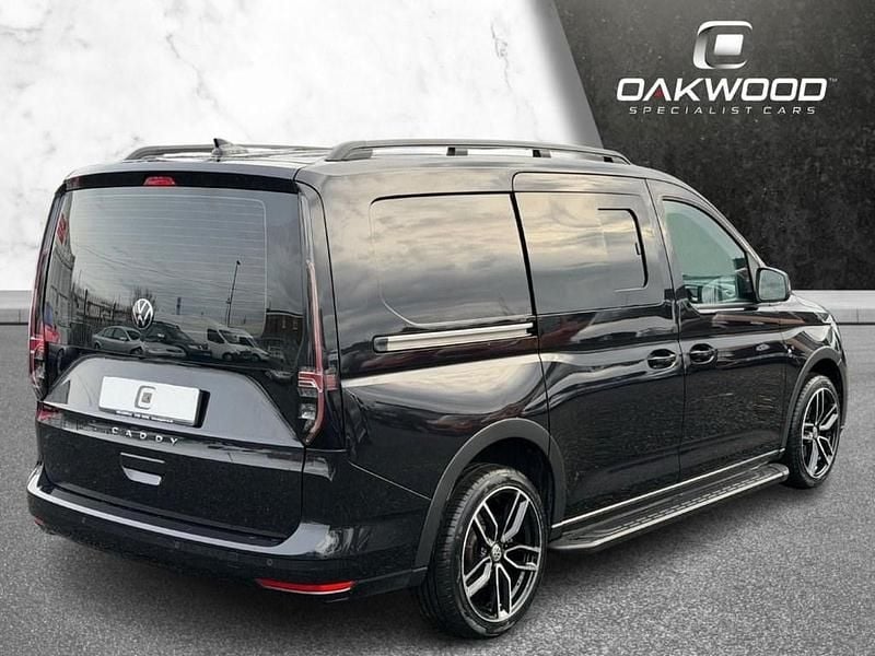 Used VW Caddy Maxi Pro 122 HP (89 kW) 2021 Black MPV