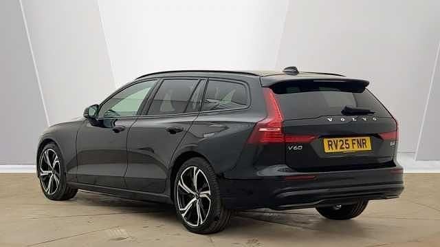 Used Volvo V60 Ultra 197 HP (144 kW) 2025 Estate