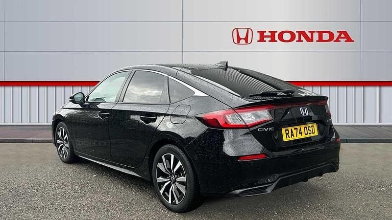 Used Honda Civic Elegance 143 HP (105 kW) 2024 Black Hatchback