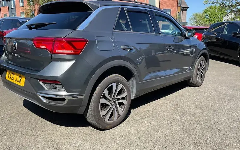 Begagnad VW T-Roc Active 110 HK (80 kW) 2021 SUV