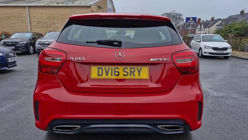 Used Mercedes A180 AMG line 2016 Red Hatchback