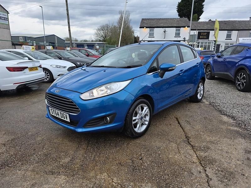 Used Ford Fiesta Zetec 82 HP (60 kW) 2014 Blue Hatchback