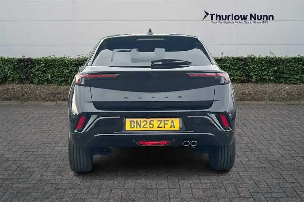 Used Vauxhall Mokka Ultimate 136 HP (100 kW) 2025 Black SUV