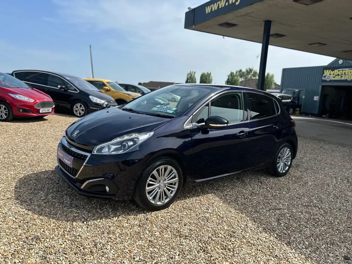 Used Peugeot 208 Allure 2018 Blue Hatchback