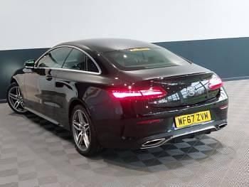 Usado Mercedes E300 AMG line 245 HP (180 kW) 2018 Preto Coupé