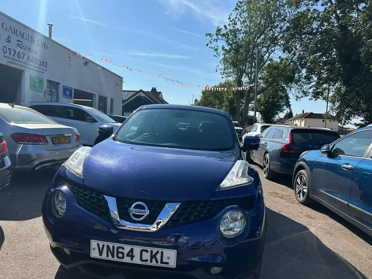 Used Nissan Juke Tekna 110 HP (80 kW) 2014 Blue SUV