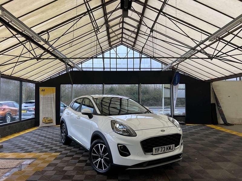 Used Ford Puma Titanium 125 HP (91 kW) 2023 White SUV