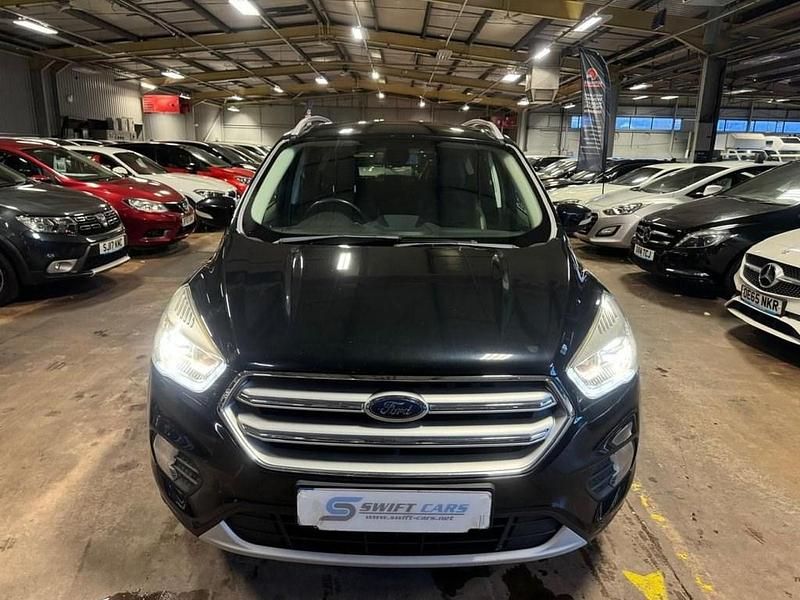 Used Ford Kuga Titanium 150 HP (110 kW) 2017 Black SUV