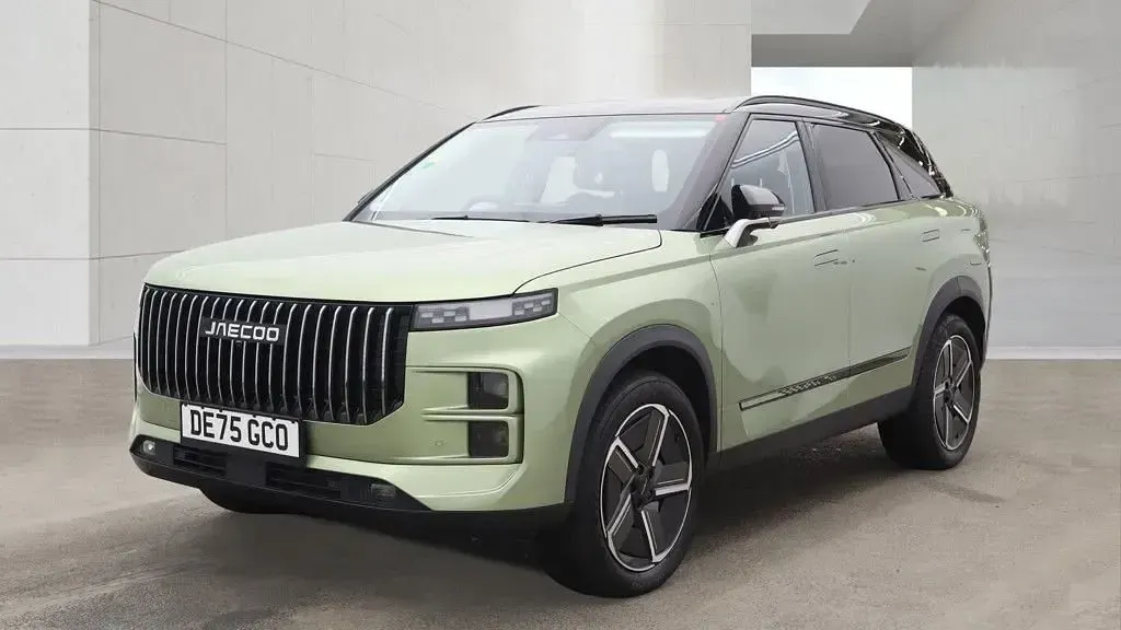 Used Jaecoo 7 347 HP (255 kW) 2025 Green/black SUV