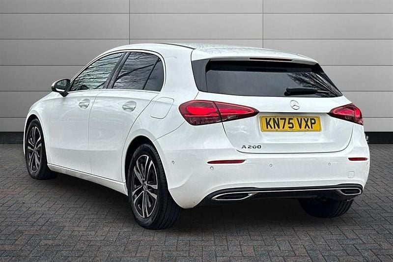 Used Mercedes A200 Executive 163 HP (119 kW) 2025 White Hatchback