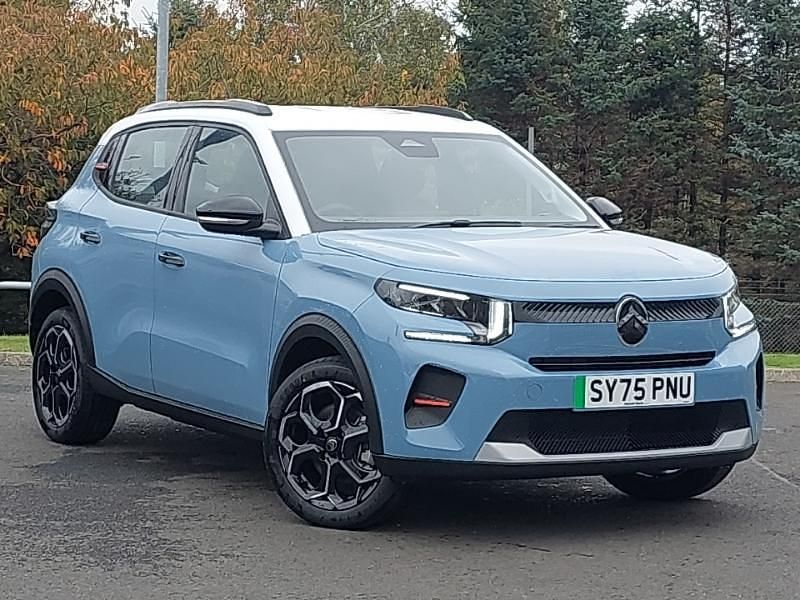 Blue New 2025 Citroën e-C3 Hatchback | £16,498 (Super price) - Image 1/4
