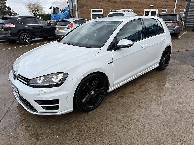Used VW Golf VII R 2017 White Hatchback
