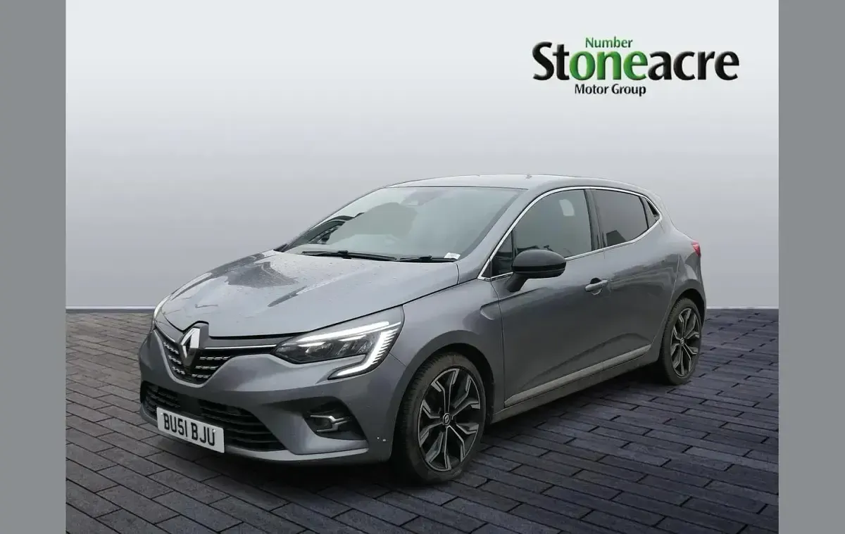 Używany Renault Clio V Techno 90 KM (66 kW) 2022 Szary Hatchback