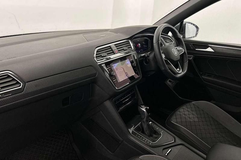 Image 2/4