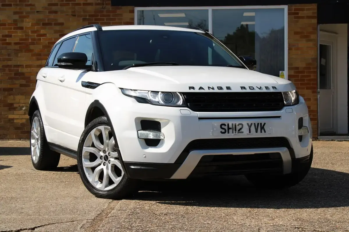 Used Land Rover Range Rover evoque Dynamic 2012 White SUV