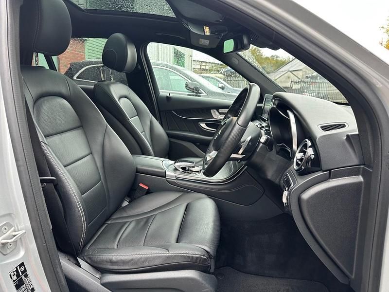 Used Mercedes GLC250 AMG Line Premium 204 HP (150 kW) 2015 Silver SUV