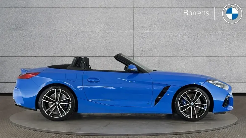 Used BMW Z4 M Sport 194 HP (142 kW) 2022 Blue Cabriolet