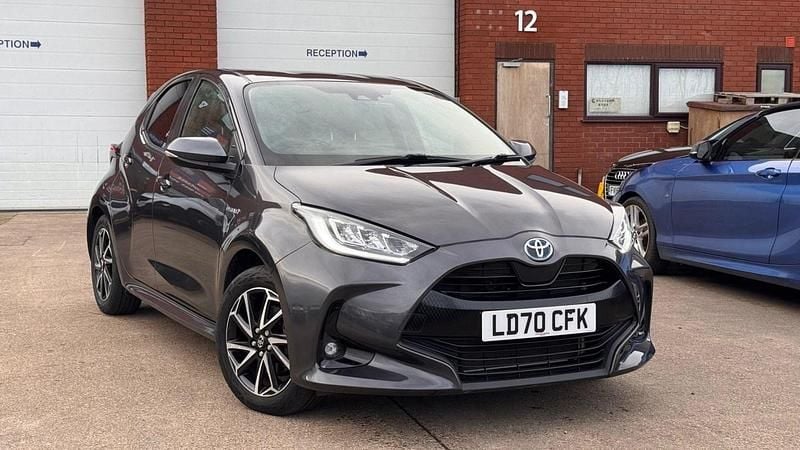 Grey Used 2020 Toyota Yaris Hybrid Design Hatchback | £15,590 (Good price) - Image 1/3