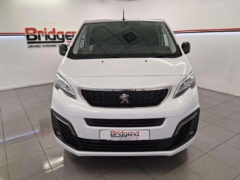 Second-hand Peugeot Expert Premium 2023 Alb Van