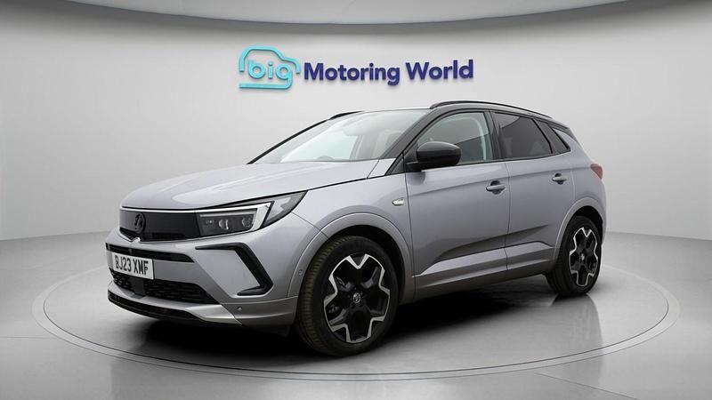 Used Vauxhall Grandland X Ultimate 131 HP (96 kW) 2023 Grey SUV