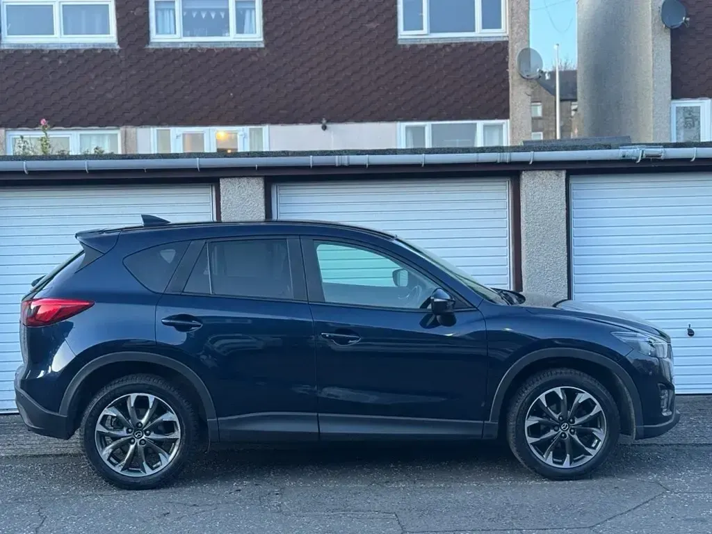 Second-hand Mazda CX-5 Inclusive 165 CP (121 kW) 2016 Albastru SUV