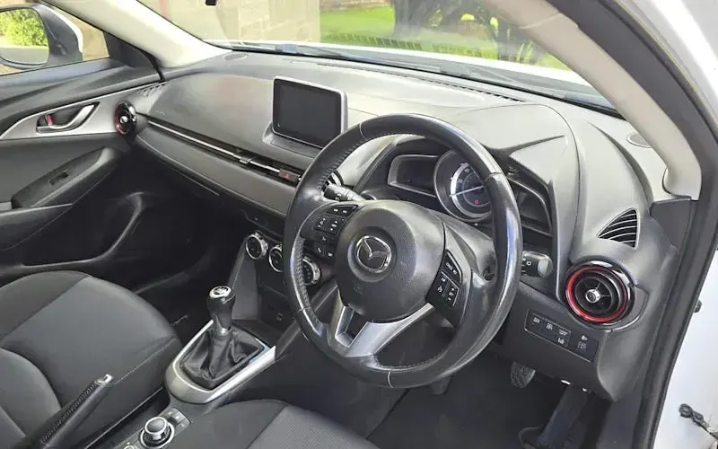 Used Mazda CX-3 120 HP (88 kW) 2015 White SUV