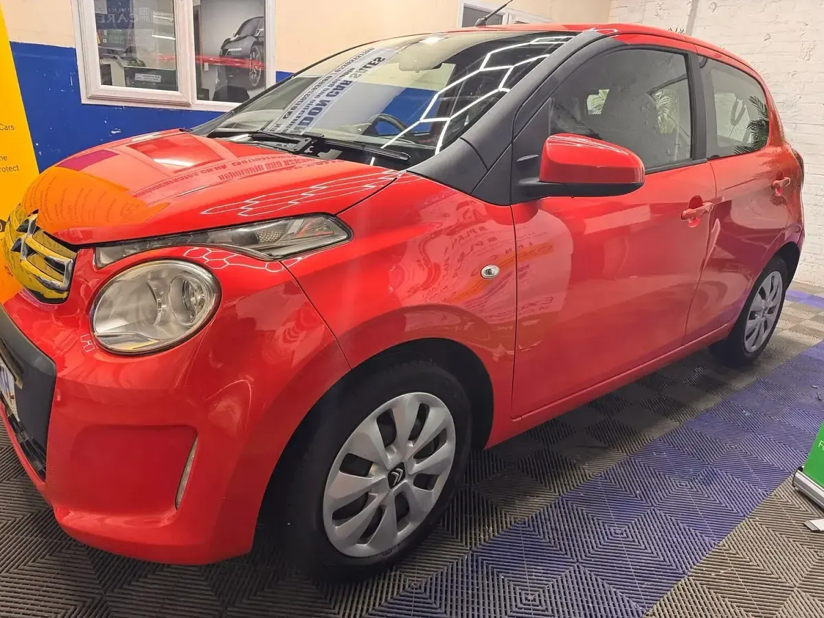Used Citroën C1 Feel 82 HP (60 kW) 2015 Orange Hatchback