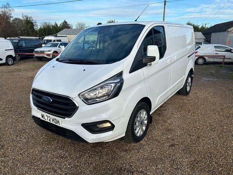 Used Ford Transit Custom Limited 130 HP (95 kW) 2022 White Van