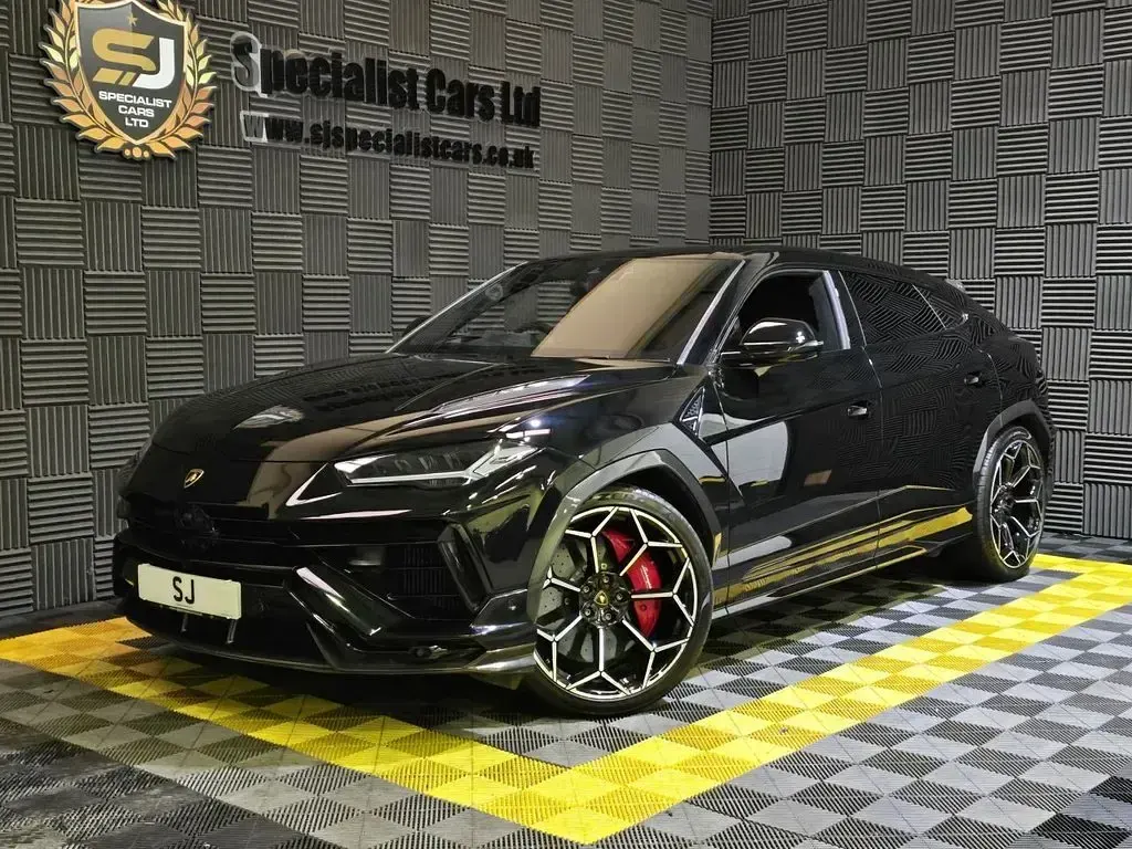 Used Lamborghini Urus 650 HP (478 kW) 2023 Black SUV